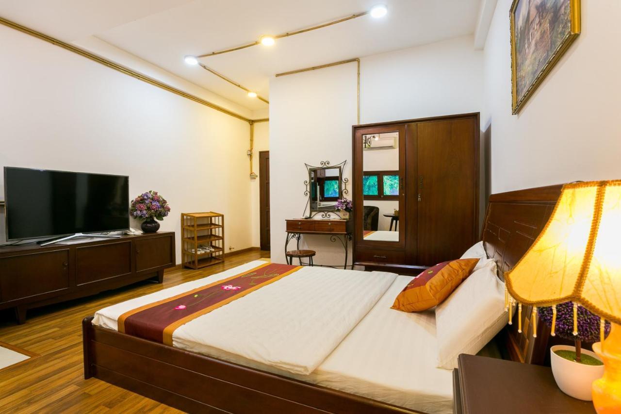Indochine Ben Thanh Hotel & Apartments Хошимин Экстерьер фото